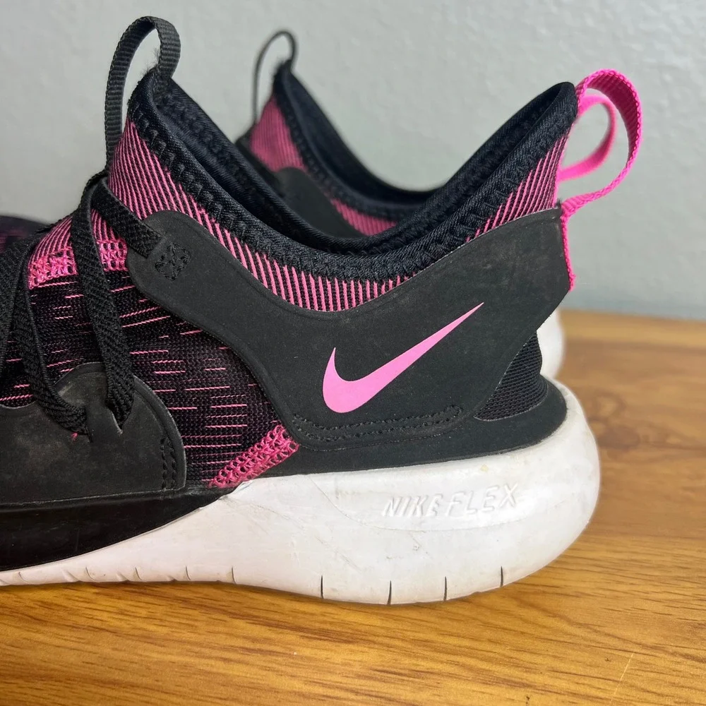 Nike Flex Running Shoes Girls 8 Black Pink‎ Contact 3 AQ7481-002 Sneakers
